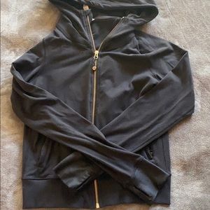 Black Lululemon hoodie